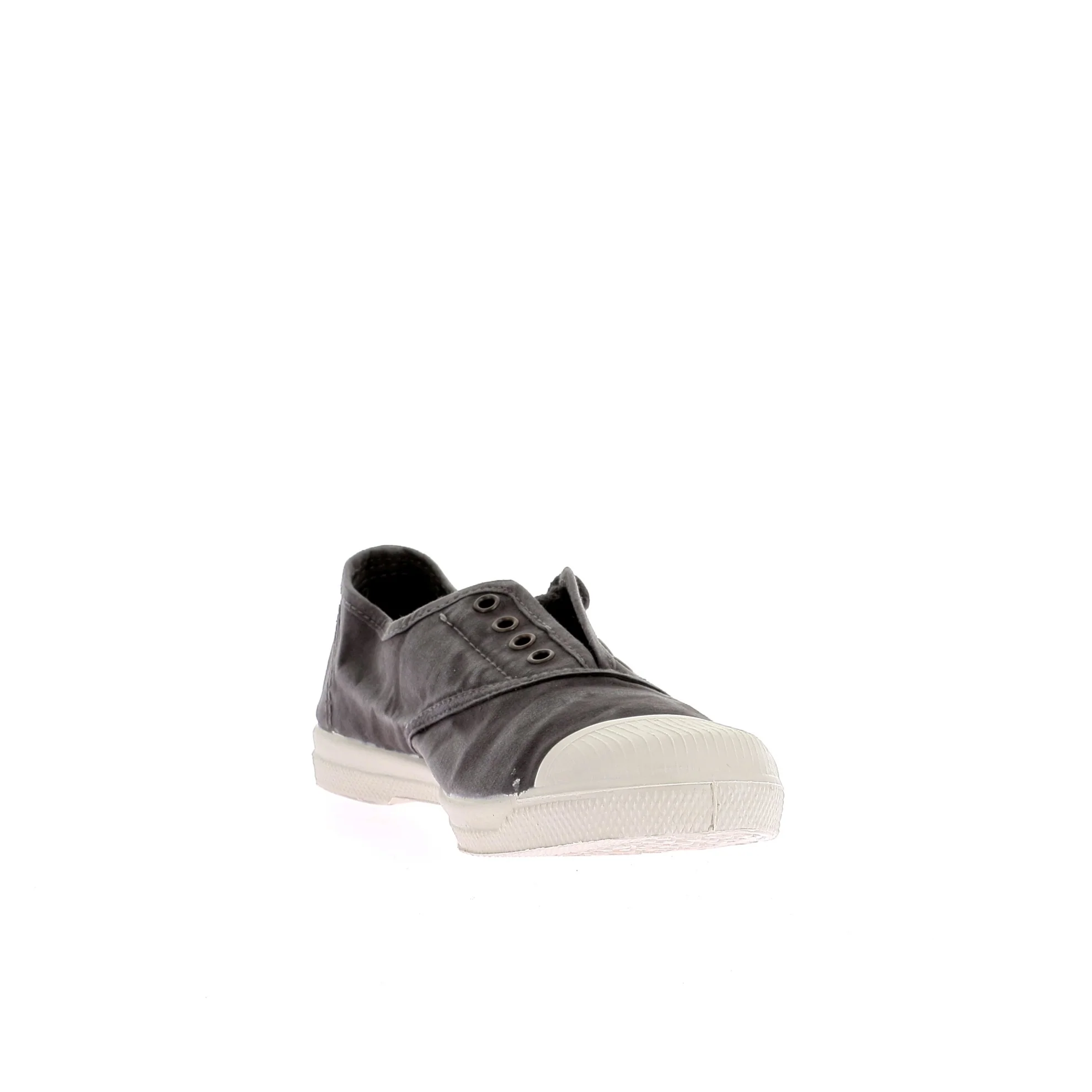 102E - Image 3