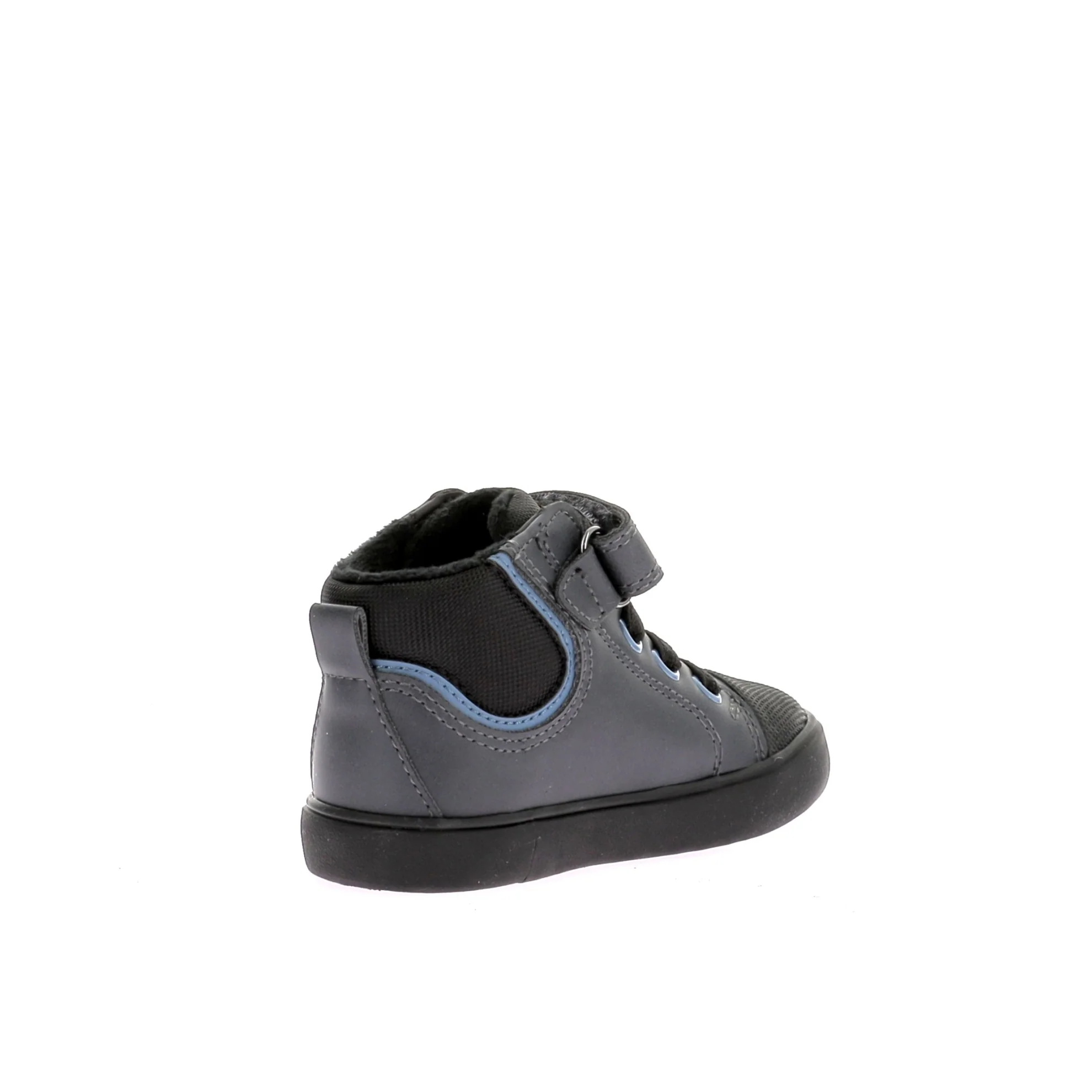 B GISLI B - Image 4