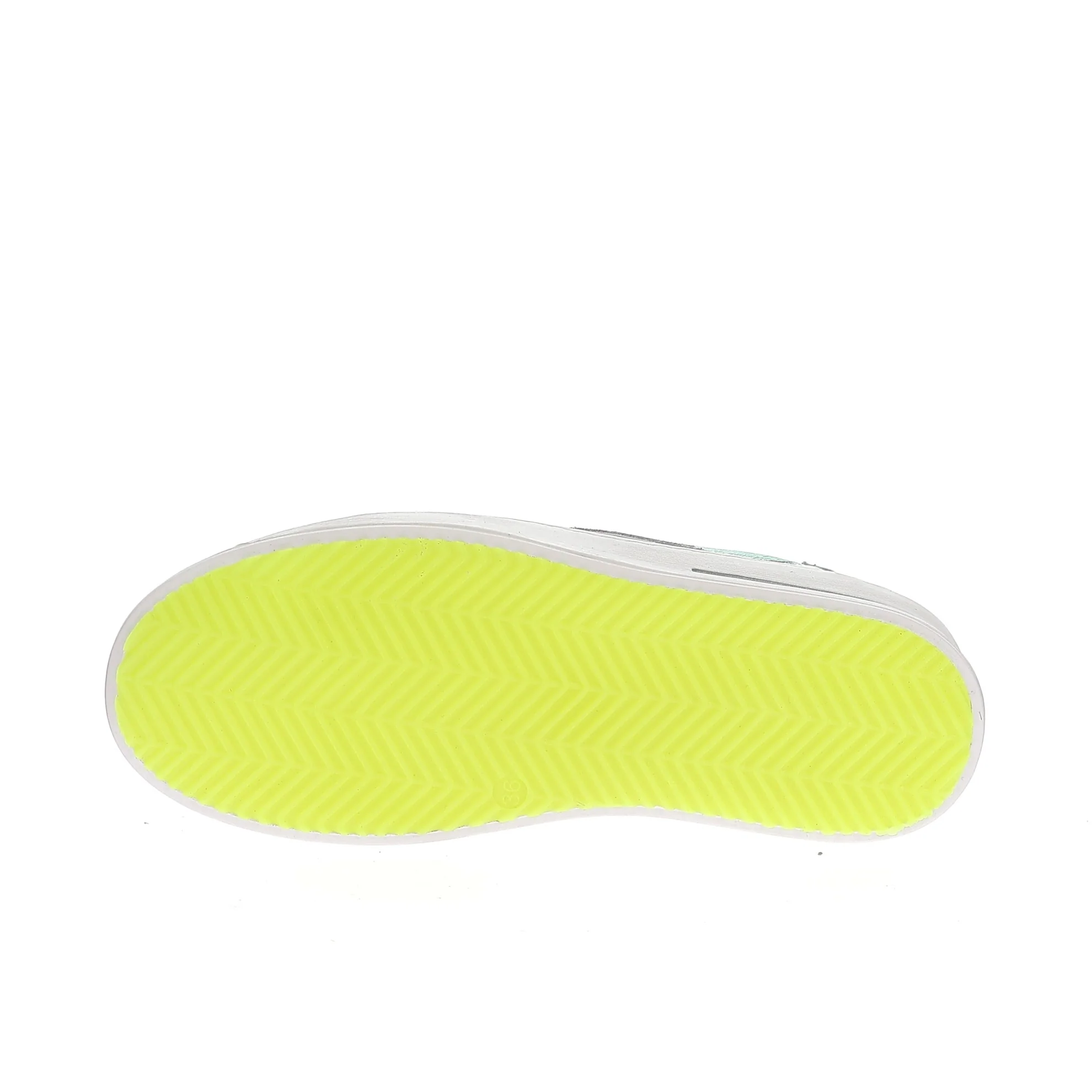 NOUBAR - Image 6
