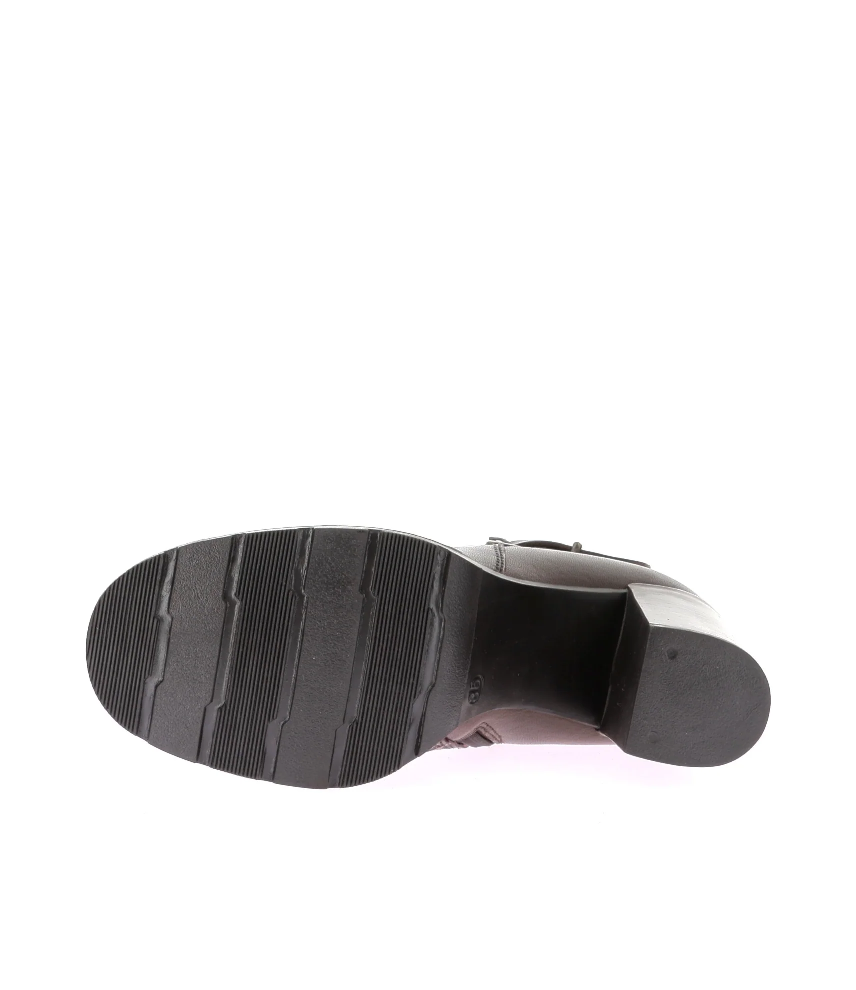 SALLY - Image 6