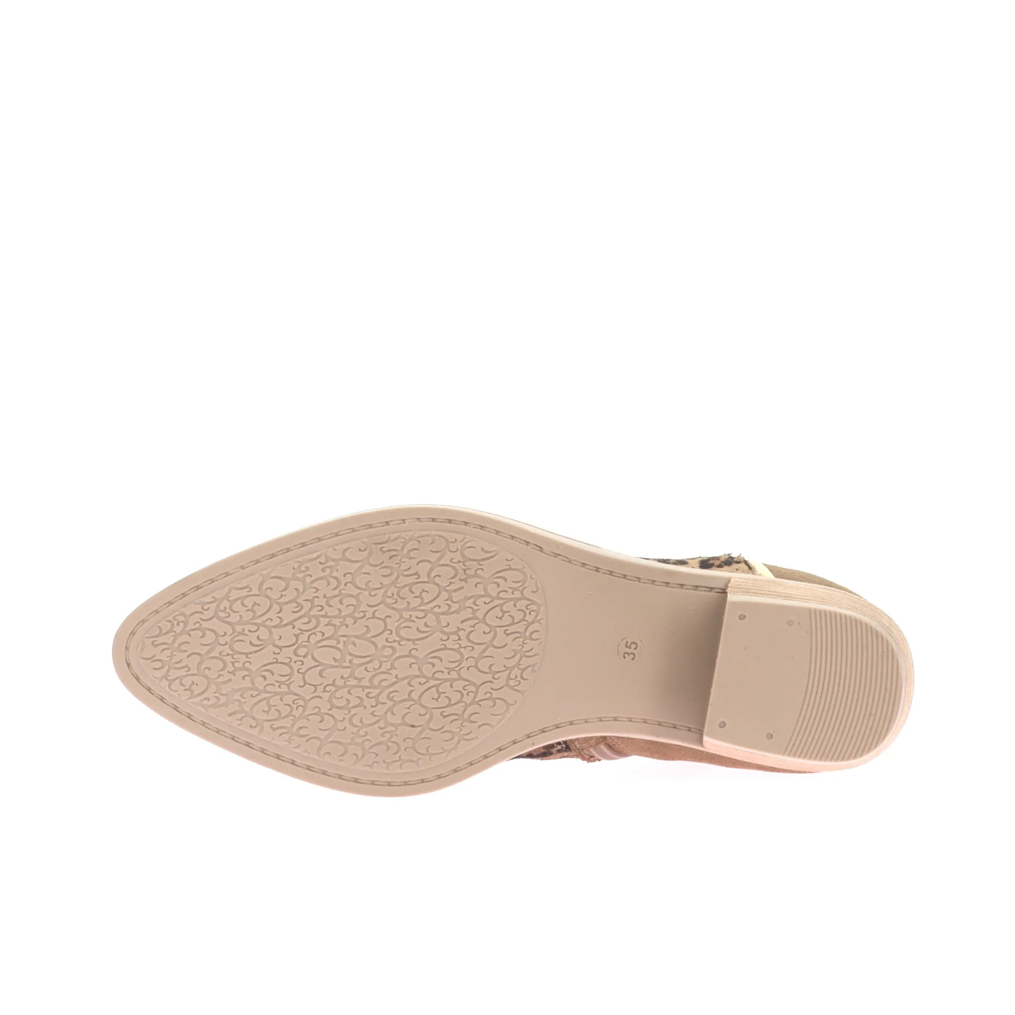 ARUNI - Image 6