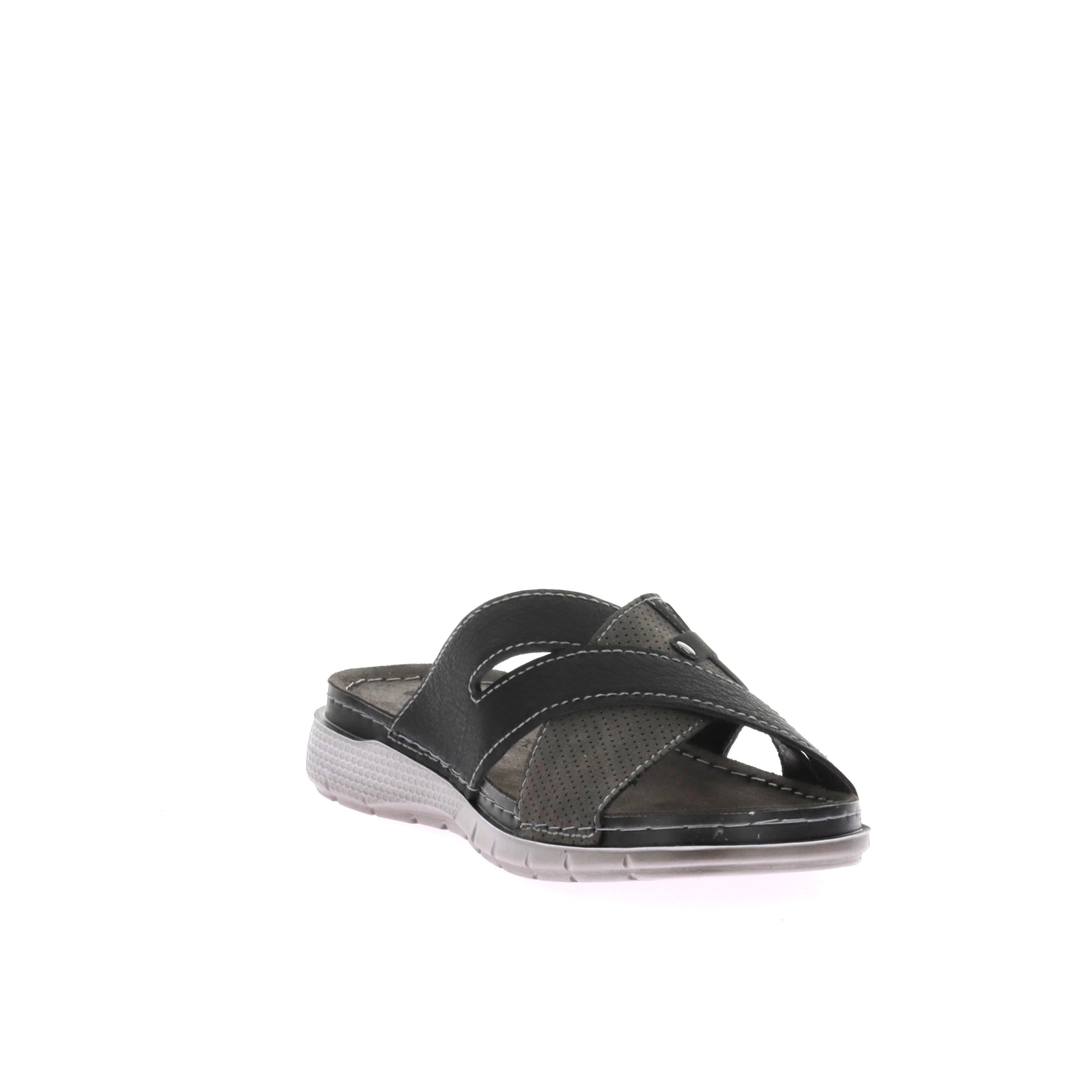 TN020200 - Image 3